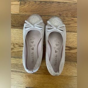 Girls dress shoes/ ballet flats size 1